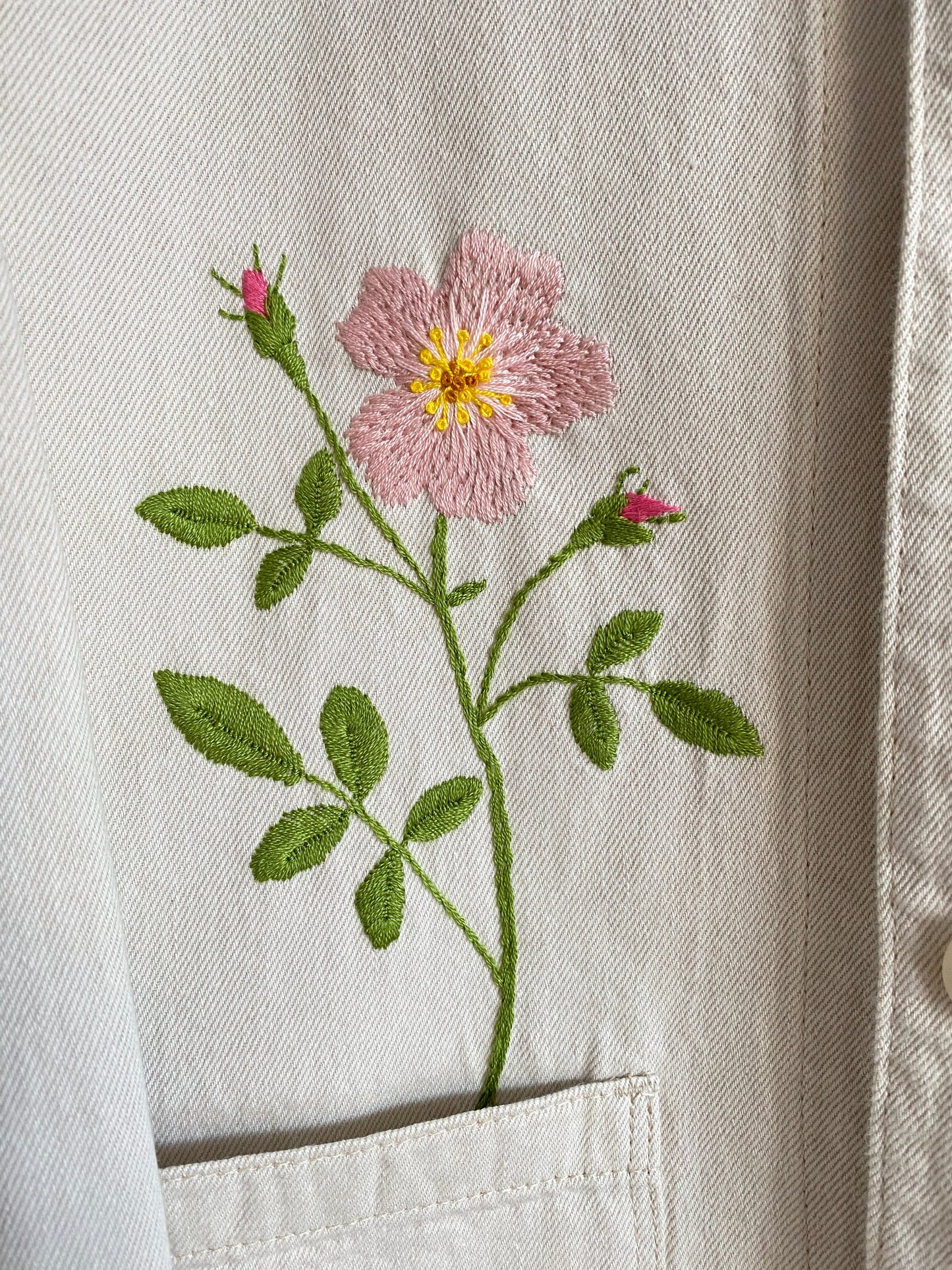 Jakke med broderi