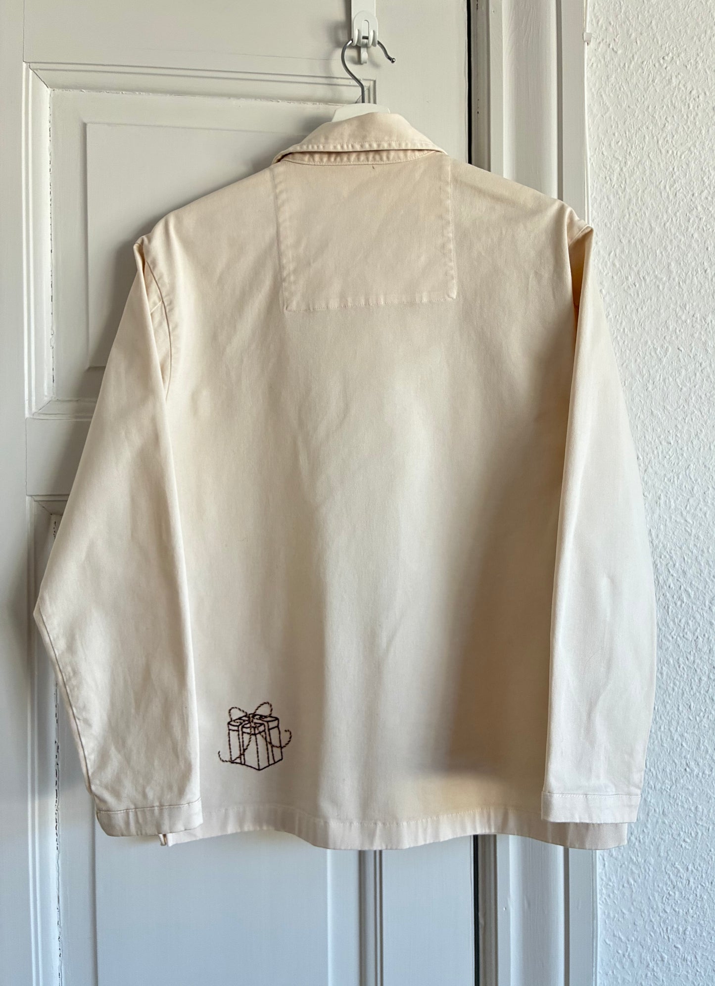 Jakke med broderi